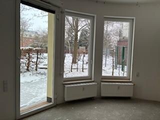 Wohnzimmer mit Terrasse 