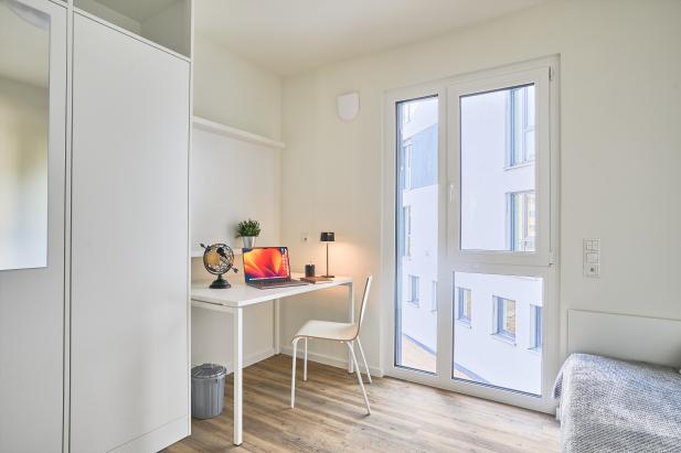 Schreibtisch Schreibtisch