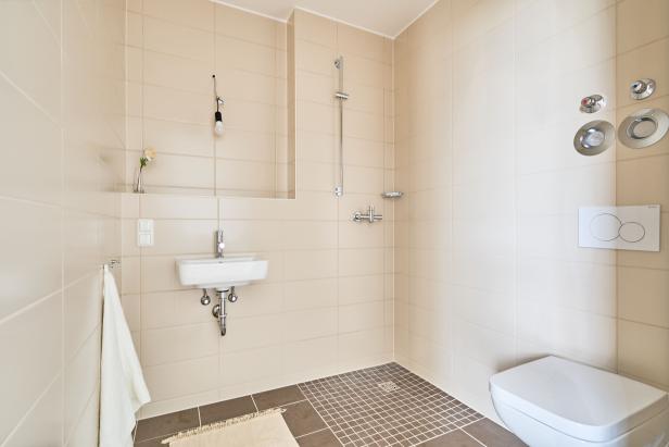 Bad/Dusche WC Bad/Dusche WC