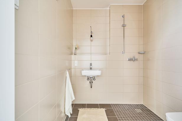 Bad/Dusche WC Bad/Dusche WC