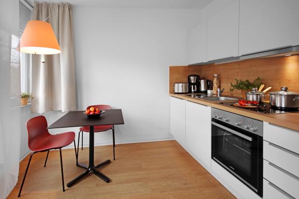 Küchenzeile mit Essbereich Küche