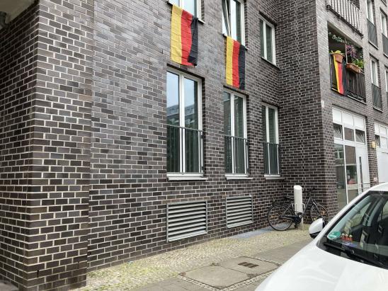 Außenansicht zur EM Außenansicht zur EM