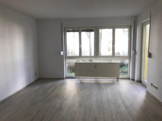 Wohnzimmer (Beispiel) Wohnzimmer (Beispiel)