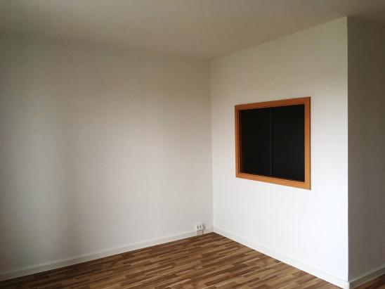 Wohnzimmer mit Durchreiche (Bsp.) Wohnzimmer mit Durchreiche (Bsp.)