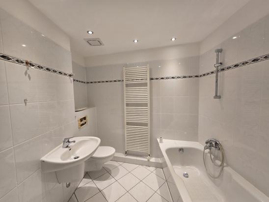 Badezimmer (Beispiel) Badezimmer (Beispiel)