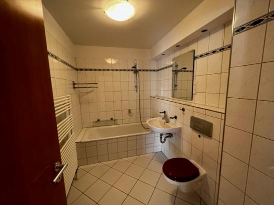 Badezimmer (Beispiel) Badezimmer (Beispiel)