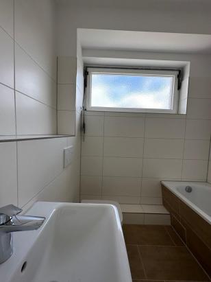 Badezimmer (Beispiel) Badezimmer (Beispiel)