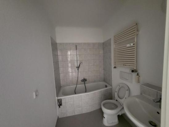 Badezimmer (Bsp.) Badezimmer (Bsp.)