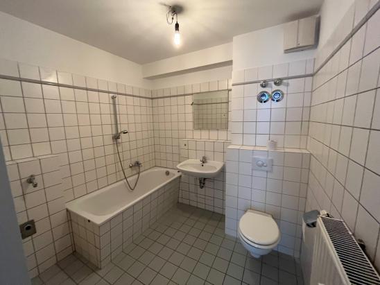 Badezimmer (Beispiel) Badezimmer (Beispiel)