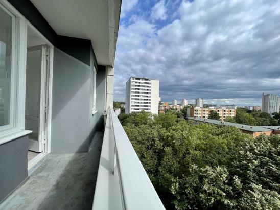 Balkon (Beispiel) Balkon (Beispiel)