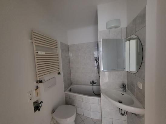 Badezimmer (Bsp.) Badezimmer (Bsp.)